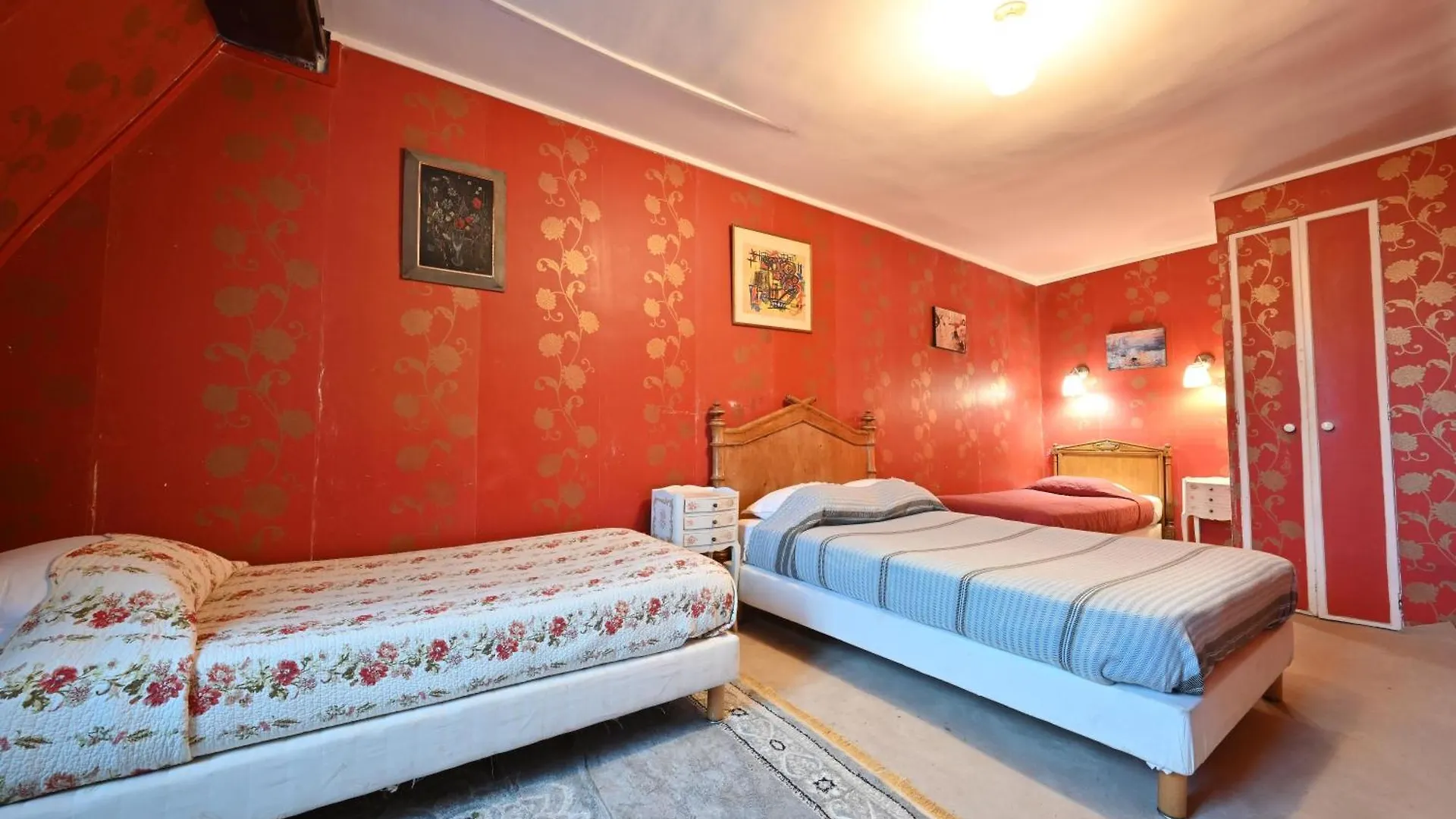 Hotel Esmeralda Paris