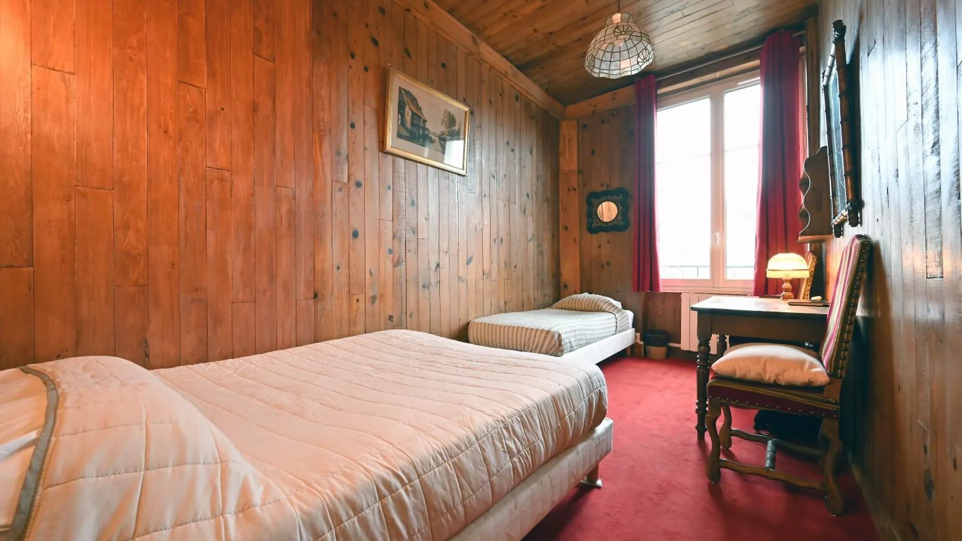 Hotel Esmeralda Paris France